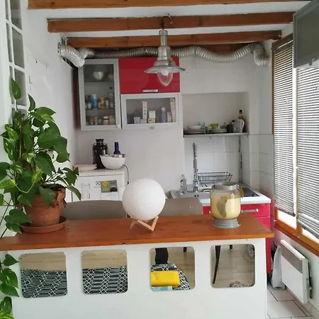 Apartament Beautiful In The 10th *